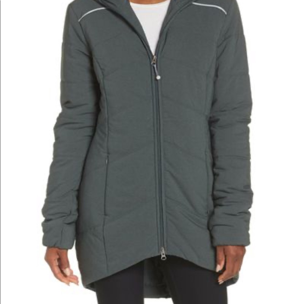 Zella Quilted Puffer Jacket with hood